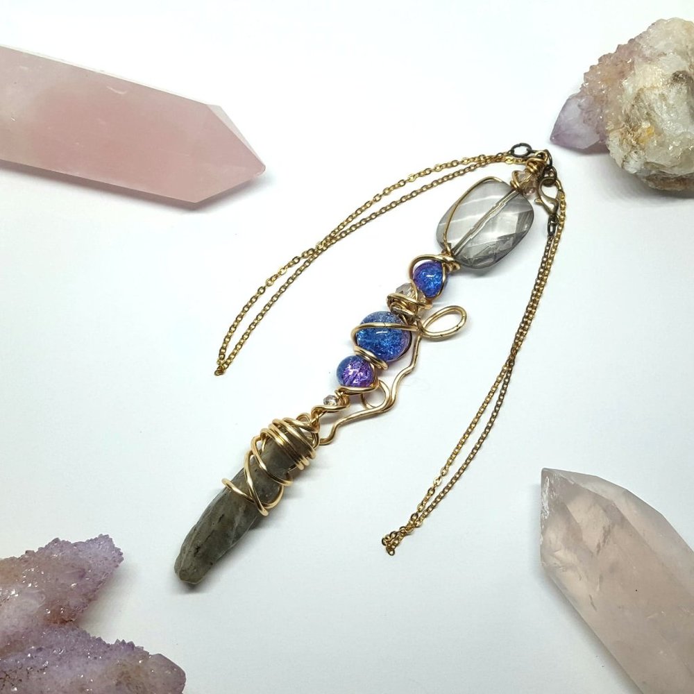 Labradorite Crystal Wand - Picture 3 of 11